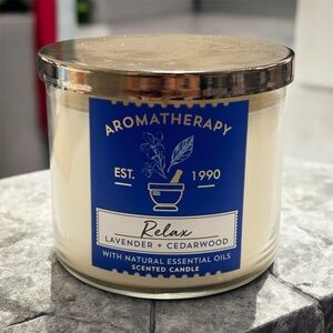 Bath & Body Works Aromatherapy Relax Candle Lavender Cedarwood 3-Wick 14.5oz NEW